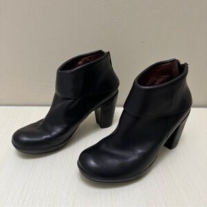 Wonders of Spain Black Comfort Round Toe Bootie Boots Size 36